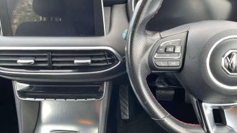 MG HS 1.5 T-GDI SE 5dr DCT