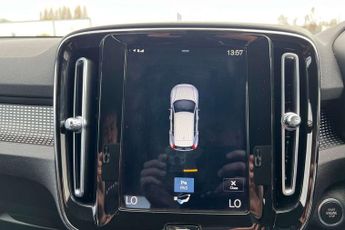 Volvo XC40 1.5 T3 [163] R DESIGN 5dr Geartronic