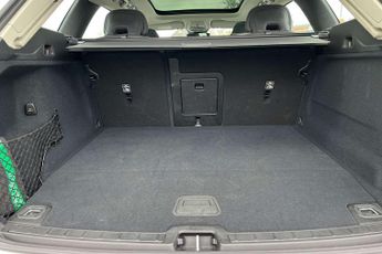 Volvo XC60 2.0 T6 [350] RC PHEV Core Bright 5dr AWD Gtron