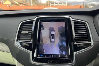 Volvo XC90 2.0 B5P [250] Plus Dark 5dr AWD Geartronic
