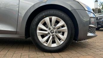 Skoda Octavia Estate 1.5 TSI e-TEC SE Technology 5dr DSG