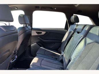 Audi Q7 3.0 TDI Quattro S Line 5dr Tip Auto