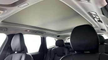 Volvo XC60 2.0 T6 [350] RC PHEV Plus Dark 5dr AWD Geartronic