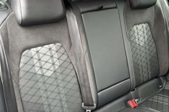 Volkswagen Golf 2.0 TDI 150 R-Line 5dr DSG