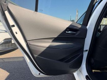 Toyota Corolla Touring Sport 1.8 Hybrid Design 5dr CVT