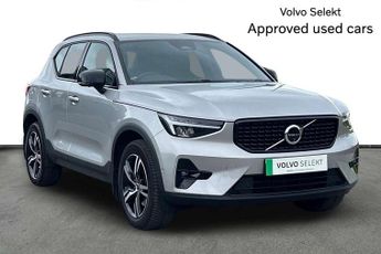 Volvo XC40 2.0 B3P Plus Dark 5dr Auto