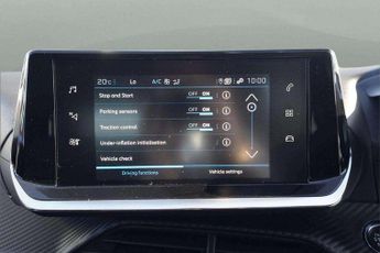 Peugeot 208 1.2 PureTech 100 Allure Premium + 5dr EAT8