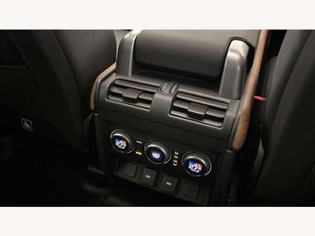 Land Rover Defender 2.0 P400e X 110 5dr Auto