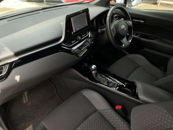 Toyota C-HR 1.8 Hybrid Design 5dr CVT