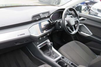 Audi Q3 45 TFSI e Technik 5dr S Tronic