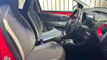 Toyota Aygo 1.0 VVT-i X-Trend 5dr x-shift