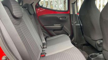 Toyota Aygo 1.0 VVT-i X-Trend 5dr x-shift