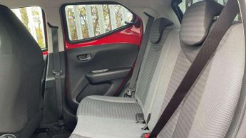 Toyota Aygo 1.0 VVT-i X-Trend 5dr x-shift