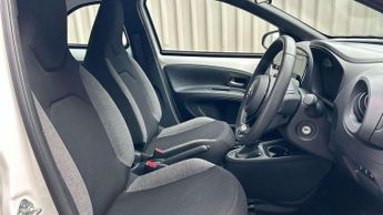 Toyota Aygo X 1.0 VVT-i Pure 5dr Auto