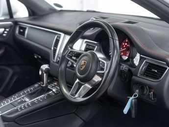 Porsche Macan GTS 5dr PDK
