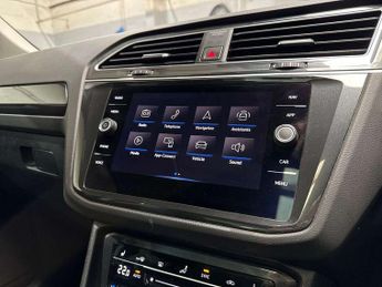 Volkswagen Tiguan 2.0 TDI Elegance 5dr DSG