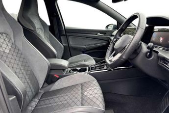 Volkswagen Golf 1.5 eTSI 150 Black Edition 5dr DSG