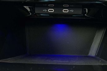 Volkswagen Golf 1.5 eTSI 150 Black Edition 5dr DSG