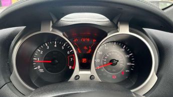 Nissan Juke 1.6 N-Connecta 5dr Xtronic