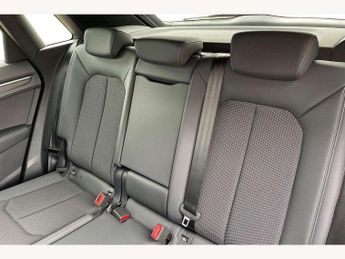 Audi Q3 35 TFSI S Line 5dr S Tronic