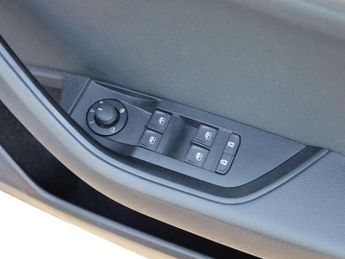 Skoda Superb 2.0 TDI CR SE 5dr DSG