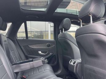 Mercedes-Benz GLC GLC 250d 4Matic AMG Line Premium 5dr 9G-Tronic