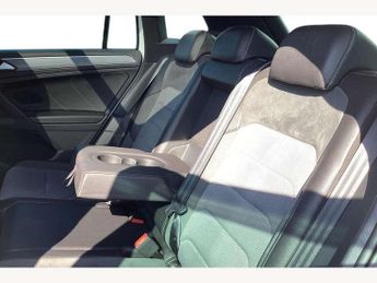 Volkswagen Tiguan 2.0 TSi 230 4Motion SEL 5dr DSG
