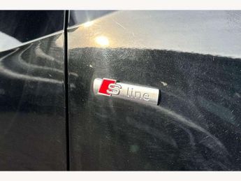 Audi Q2 35 TDI Quattro S Line 5dr S Tronic