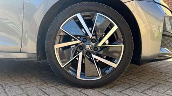 Skoda Octavia Estate 1.5 TSI 150 e-TEC Sportline 5dr DSG