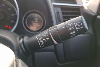 Honda Jazz 1.3 i-VTEC SE 5dr CVT