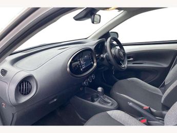 Toyota Aygo X 1.0 VVT-i Pure 5dr Auto