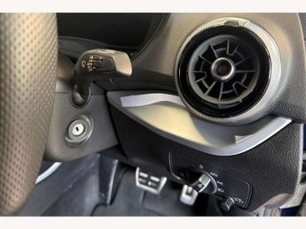 Audi Q2 35 TFSI Black Edition 5dr S Tronic