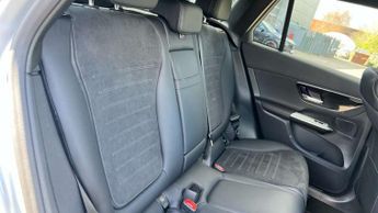Mercedes-Benz GLC GLC 300e 4Matic Urban Edition 5dr 9G-Tronic