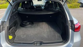 Mercedes-Benz GLC GLC 300e 4Matic Urban Edition 5dr 9G-Tronic