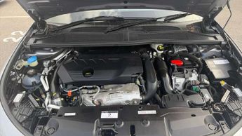 Peugeot 308 1.6 Hybrid Allure Premium 5dr e-EAT8