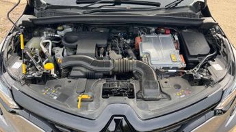 Renault Captur 1.6 E-Tech hybrid 145 Engineered BOSE Edn 5dr Auto