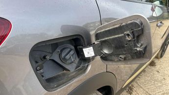 Renault Captur 1.6 E-Tech hybrid 145 Engineered BOSE Edn 5dr Auto