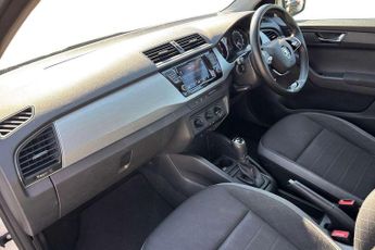 Skoda Fabia 1.0 TSI SE 5dr DSG