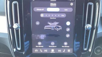 Volvo XC40 2.0 B3P Core 5dr Auto