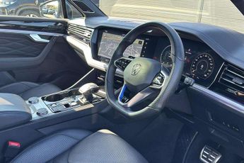 Volkswagen Touareg 3.0 V6 TSI PHEV 4Motion R 5dr Tip Auto