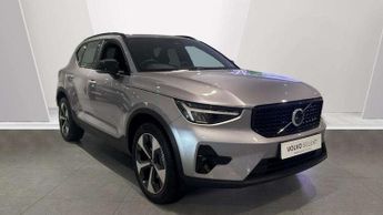 Volvo XC40 2.0 B3P Plus Dark 5dr Auto