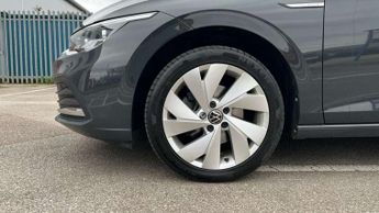 Volkswagen Golf 1.5 eTSI 150 Style 5dr DSG