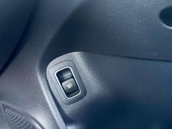 Mercedes-Benz CLA CLA 200 AMG Line 4dr Tip Auto