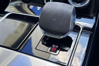 Land Rover Range Rover Velar 2.0 D200 HSE 5dr Auto