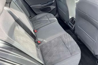 Volkswagen Golf 2.0 TDI 150 Style 5dr DSG