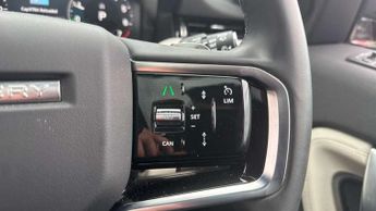 Land Rover Discovery Sport 1.5 P300e Dynamic SE 5dr Auto [5 Seat]