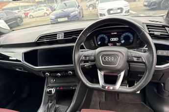 Audi Q3 35 TFSI Black Edition 5dr S Tronic