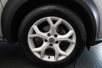 Nissan Juke 1.0 DiG-T 114 N-Connecta 5dr DCT