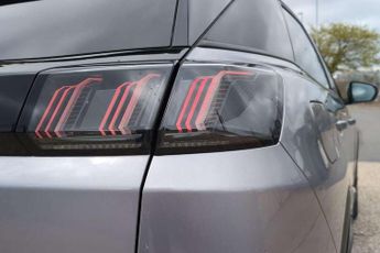 Peugeot 3008 1.2 PureTech Allure Premium+ 5dr EAT8