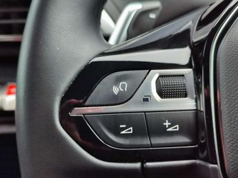 Peugeot 3008 1.2 PureTech Allure Premium+ 5dr EAT8